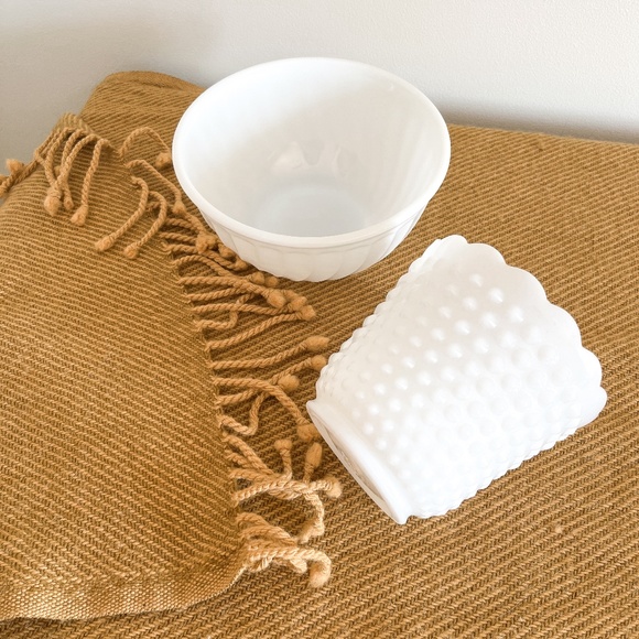 Fire King Milk Glass Hobnail Scalloped Vase / Planter and Swirl Mixing Bowl - Picture 4 of 6